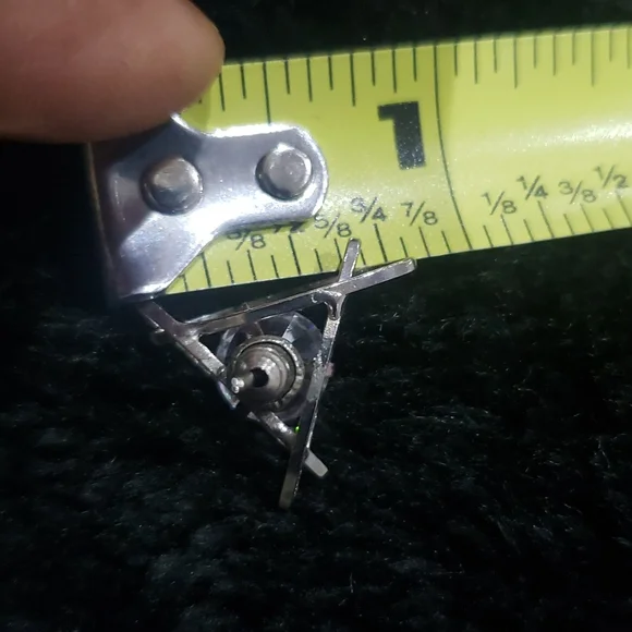 Earings - Picture 5 of 6